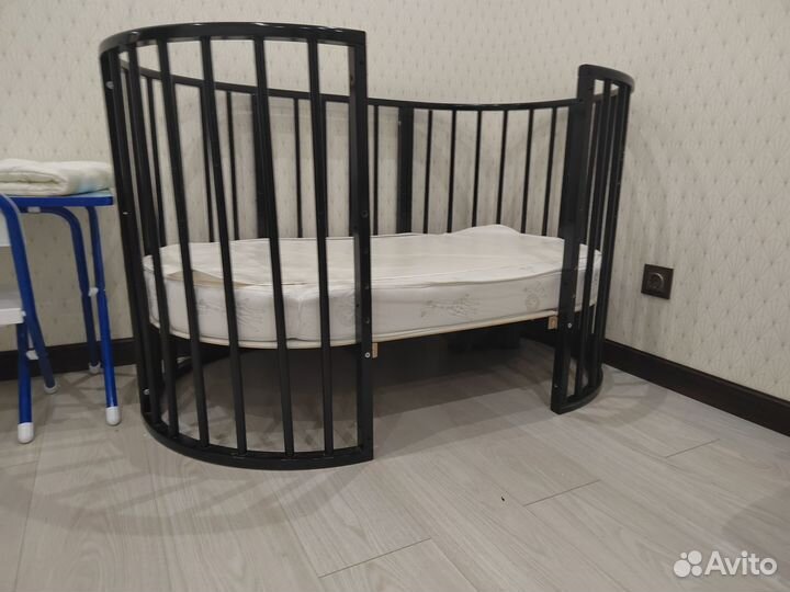 Детская кровать трансформер круглая