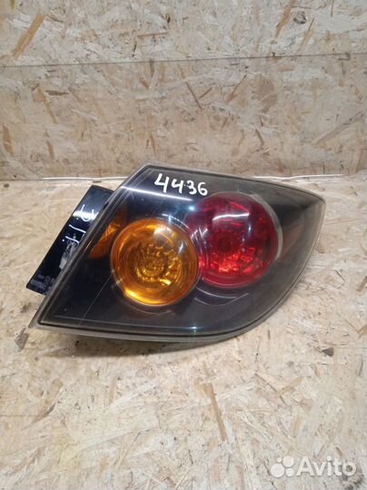 Фонарь задний наружный правый Mazda 3