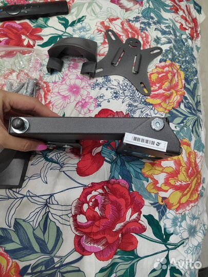 Кронштейн для телевизора