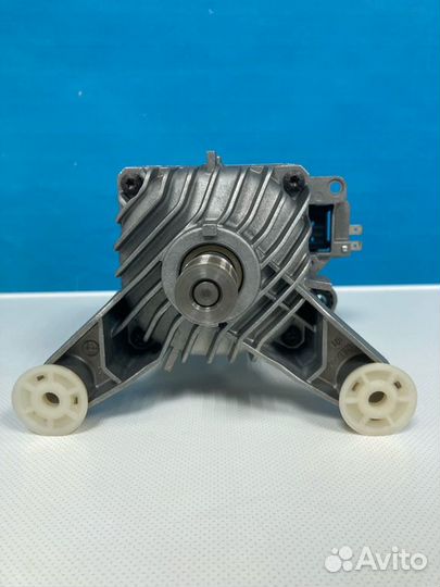 Двигатель стиральной машины Siemens WM12S47AOE/07