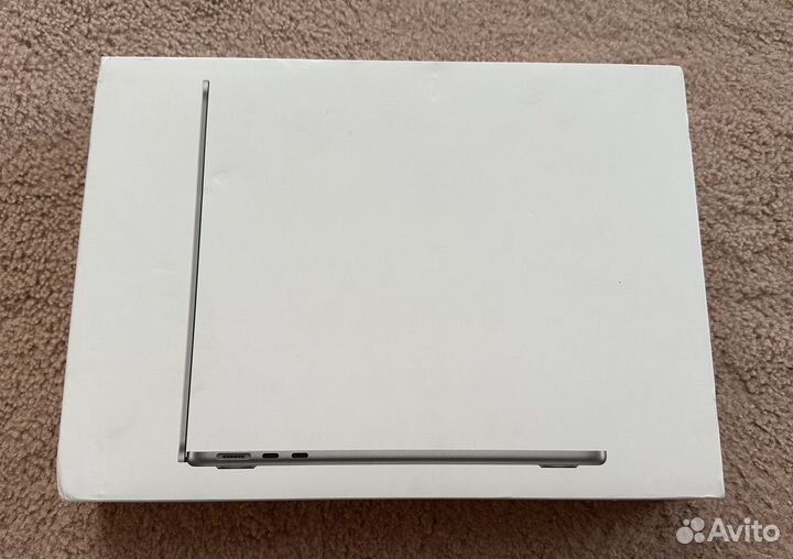 Apple macbook air 13 m3 8 256