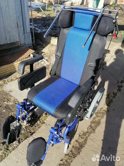 Инвалидная коляска