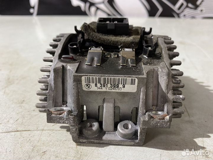 Резистор печки BMW 7 series E38 iL