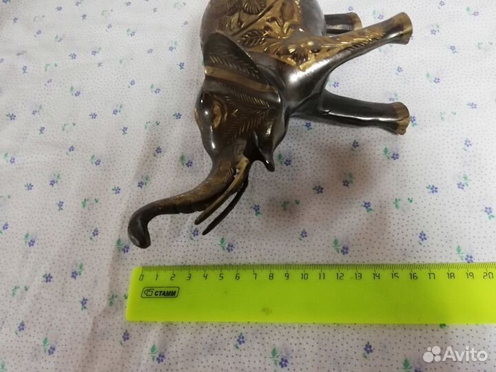 Большая бронзовая статуэтка слон