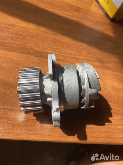 Помпа на 21116(калина)