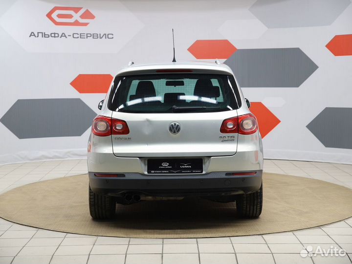 Volkswagen Tiguan 2.0 AT, 2010, 245 000 км