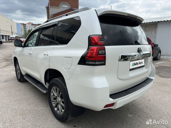 Toyota Land Cruiser Prado 2.8 AT, 2018, 61 600 км