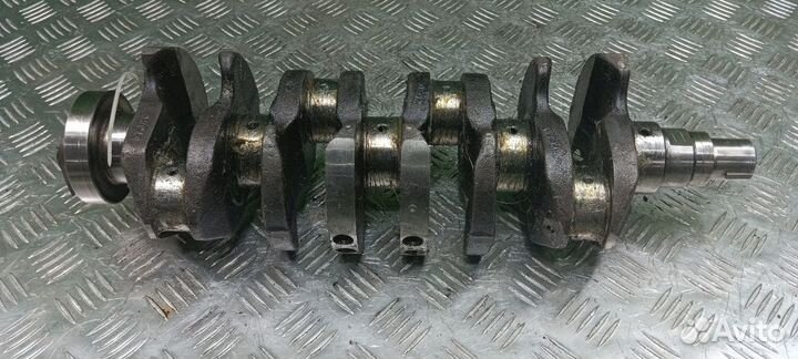 Коленвал Nissan Largo