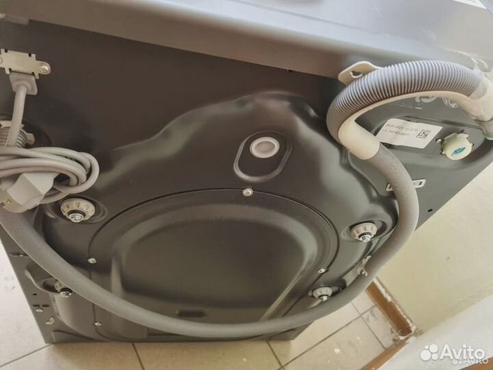 Стиральная машина узкая Beko wspe6H616 (Бв)