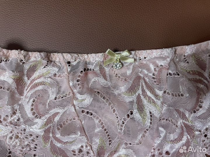 Кружевные женские трусики трусы