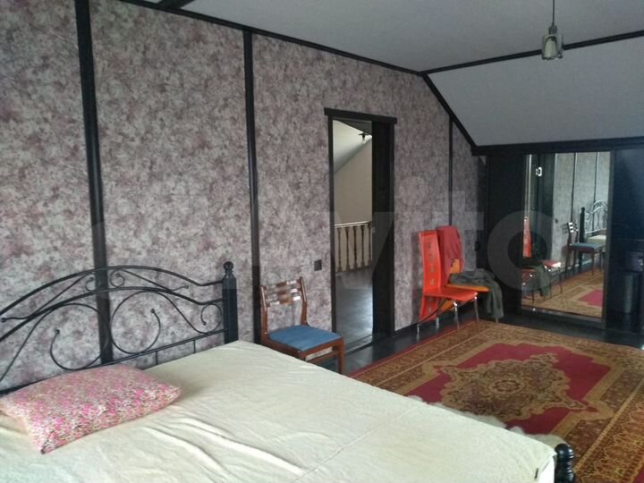 Дом 140 м² на участке 5 сот.