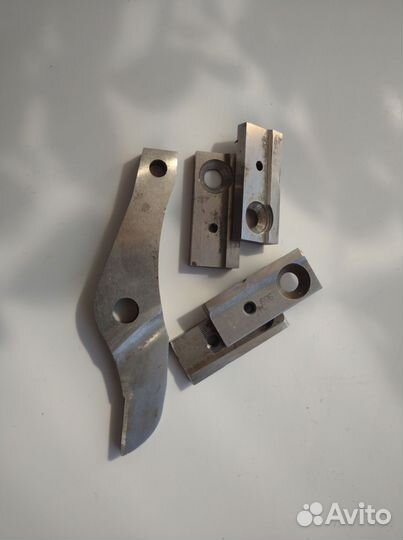 Электро ножницы по металлу б.у Макита