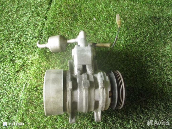 Компрессор кондиционера на toyota cami J100E HC-EJ