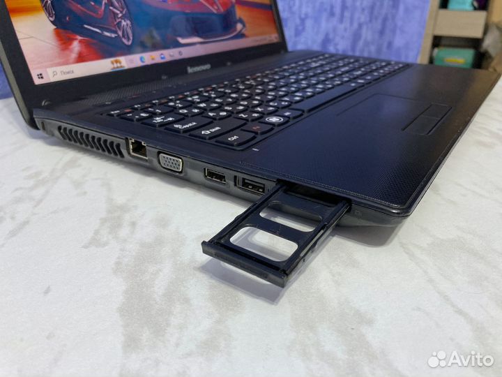 Ноутбук Lenovo i7 620M/ SSD/ intel HD Graphics