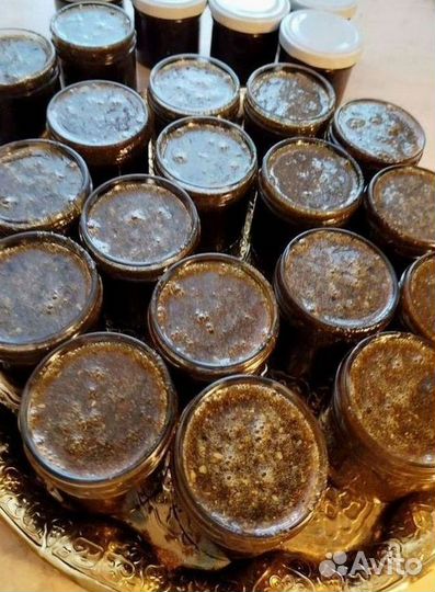 Мед волшебный для него