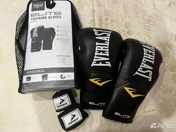 Боксерские перчатки 14 oz everlast новые