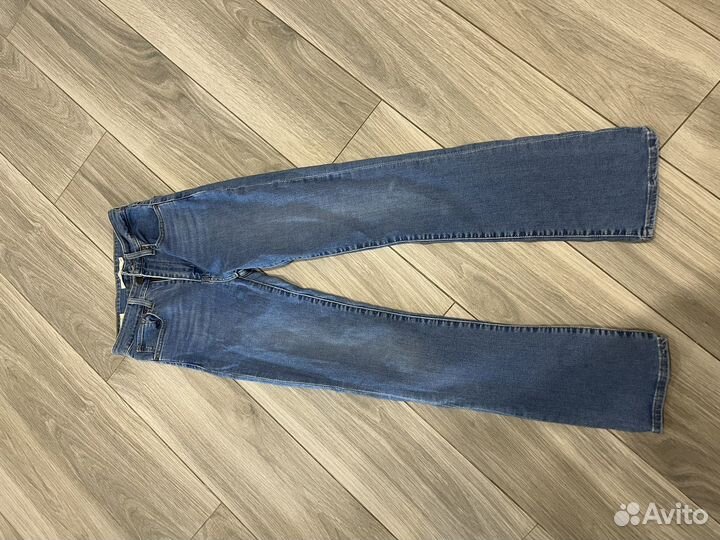 Джинсы женские levis оригинал