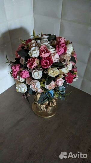 Ароматическая ваза с букетом для интерьера