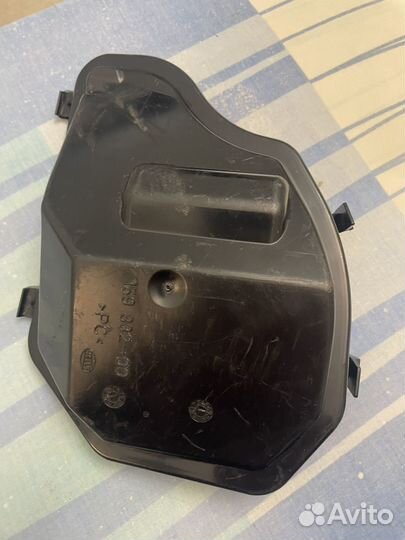 Крышка от фары правая bmw e60