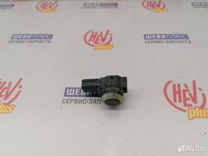 Датчик парктроника Cadillac Escalade