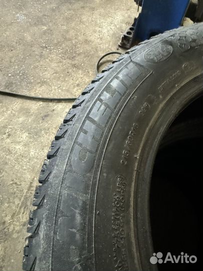 Michelin X-Ice 215/60 R16 99H