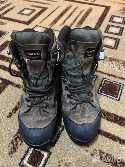 Ботинки горные