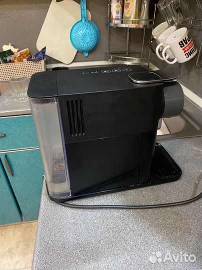 Кофемашина Nespresso De'Longhi EN510