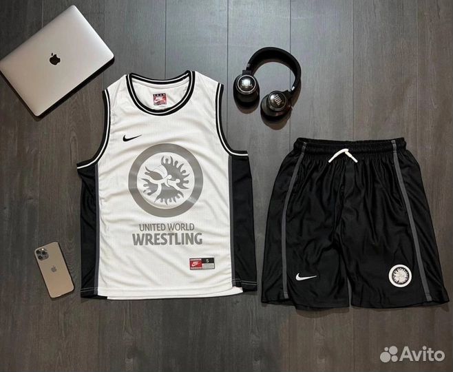 Баскетбольные комплекты