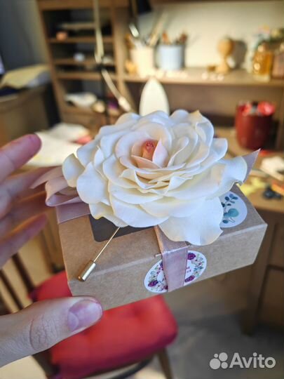 Нежная роза. Брошь-игла. Ручная работа