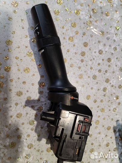 Рычаг переключения дворников