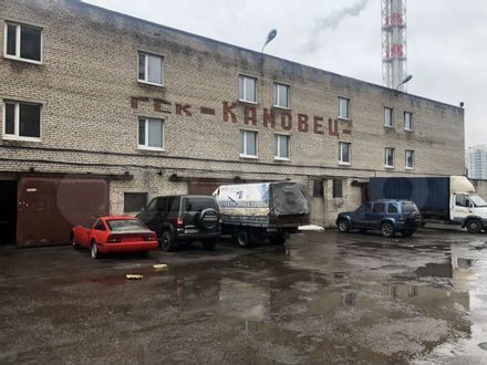 Гараж, > 30 м²