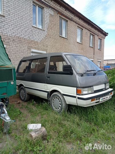 Nissan Vanette 2.0 AT, 1990, 100 000 км