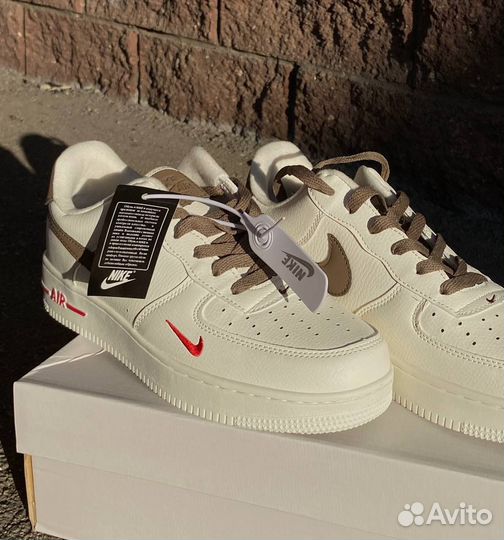 Кроссовки Nike air force 1