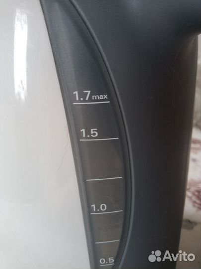 Продам электрочайник Бош