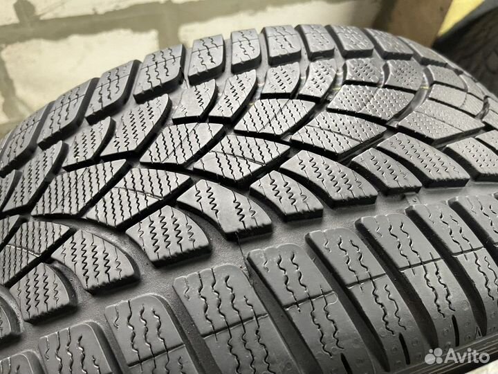 Dunlop SP Winter Sport 3D 255/35 R20 97W