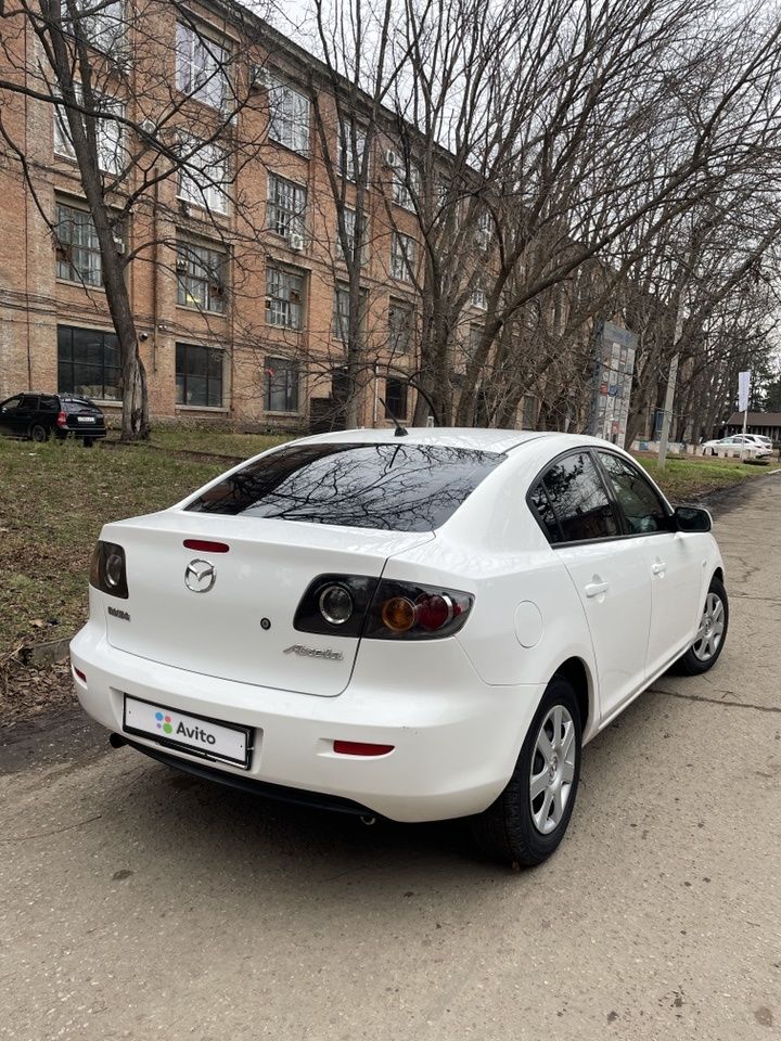 Mazda Axela: фото владельца