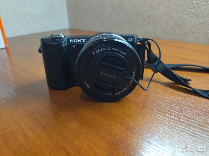 Компактный фотоаппарат sony