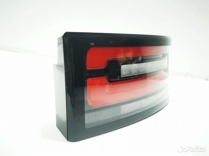 Фонарь крышки багажника правый Land Rover 5