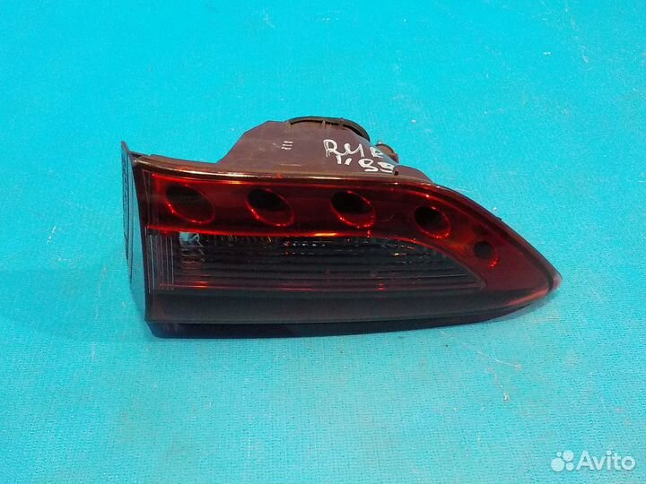 Фонарь задний правый внутренний Infiniti FX-QX70 (S51) 2008-2017