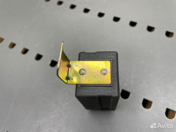 Реле цз Mercedes S W126 М116 3.8 1990