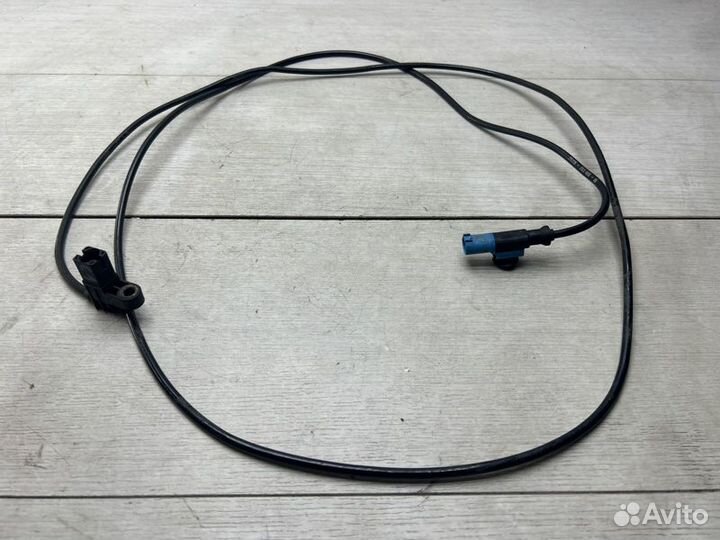 Датчик износа тормозных колодок задний Mercedes