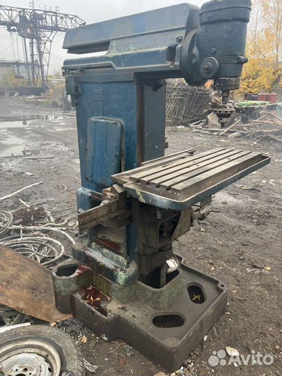 Фрезерный станок