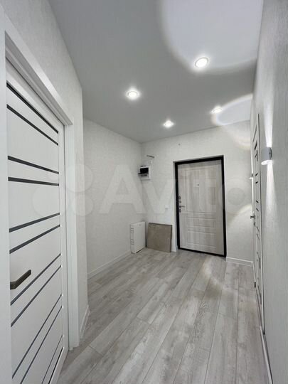 2-к. квартира, 42 м², 9/17 эт.