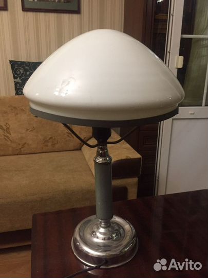 Лампа настольная кабинетная