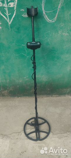 Металлоискатель minelab x terra 705 бу