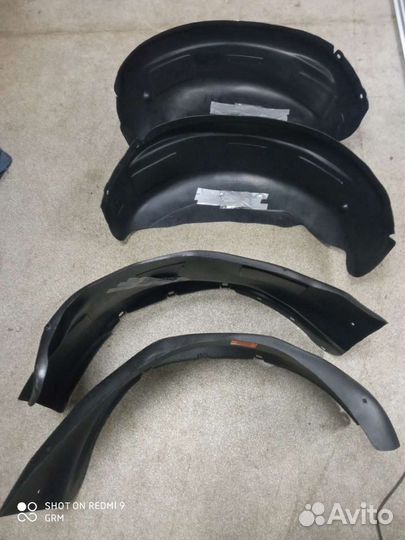 Подкрылки Toyota Land Cruiser Prado 120