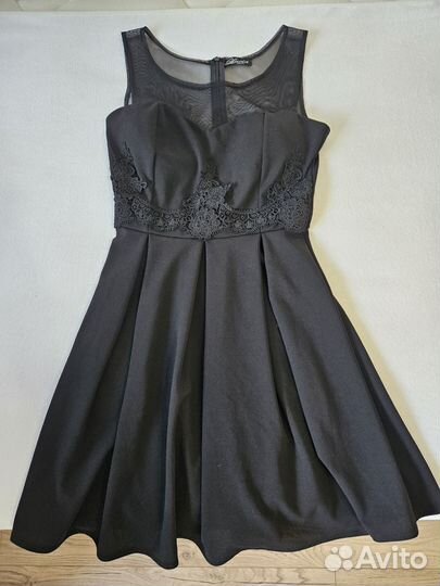 Вечернее черное платье