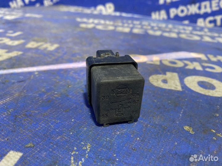 Реле Nissan Primera P12 седан QG18DE 2003
