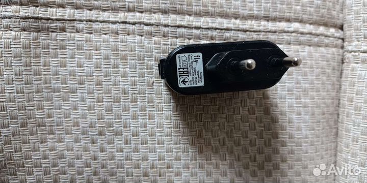 Зарядное устройство к телефону Fly модель Ta9100