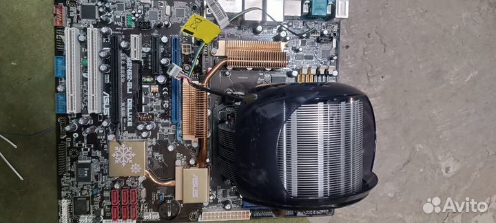 Материнская плата